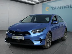 Blau Neu 2025 Kia Ceed Spirit Kleinwagen | 26.599 € (Superpreis)