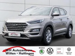 White sand metallic Gebraucht 2020 Hyundai Tucson Trend SUV | 21.290 € (Guter Preis)