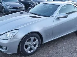 Iridiumsilber metalliclack Gebraucht 2009 Mercedes SLK200 Cabrio | 11.800 € (Fairer Preis)