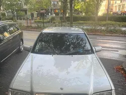Silber Gebraucht 1999 Mercedes C180 Limousine | 3.000 € (Fairer Preis)
