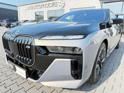 Oxidgrau/oxidgrau ii Gebraucht 2024 BMW 760 Limousine | 144.880 €