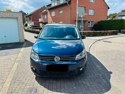 Blau Gebraucht 2012 VW Touran Comfortline Van / Kleinbus | 5.350 € (Superpreis)