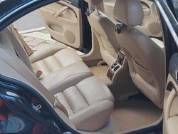 Schwarz Gebraucht 2005 Skoda Superb Limousine | 3.200 € (Teuer)