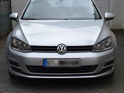 Silber Gebraucht 2013 VW Golf VII Trendline Kombi | 7.700 € (Teuer)