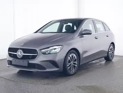 Mountaingrau (metallic) Gebraucht 2023 Mercedes B200 Progressive Van / Kleinbus | 31.280 € (Fairer Preis)