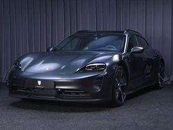 Grau Gebraucht 2022 Porsche Taycan GTS Chrono Limousine | 91.629 €