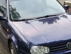 Blau Gebraucht 1998 VW Golf IV Limousine | 900 € (Guter Preis)