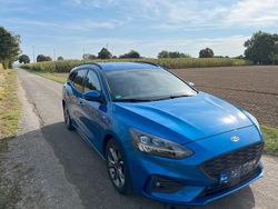 Blau Gebraucht 2019 Ford Focus ST-Line Kombi | 16.990 € (Fairer Preis)