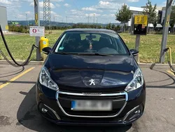 Blau Gebraucht 2019 Peugeot 208 Kleinwagen | 9.999 € (Fairer Preis)