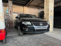 Schwarz Gebraucht 2009 VW Passat Highline Kombi | 2.600 € (Guter Preis)