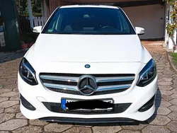 Weiß Gebraucht 2016 Mercedes B180 Urban Van / Kleinbus | 14.999 € (Guter Preis)