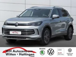 Oyster silver metallic Gebraucht 2024 VW Tiguan Elegance SUV | 36.958 € (Fairer Preis)