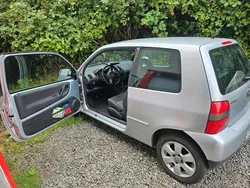 Silber Gebraucht 2003 VW Lupo Kleinwagen | 1.100 € (Fairer Preis)