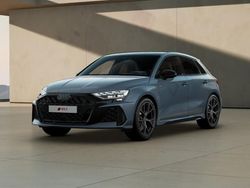 Kemoragrau metallic (metallic) Gebraucht 2024 Audi RS3 Comfort Limousine | 65.380 € (Fairer Preis)