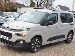 Grau Gebraucht 2021 Citroën Berlingo Shine Van / Kleinbus | 17.480 € (Superpreis)