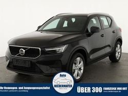 Onyx black metallic Neu 2025 Volvo XC40 Core SUV | 37.375 € (Superpreis)