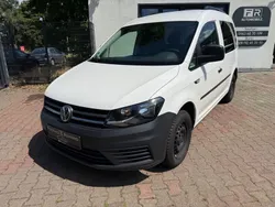 Weiß Gebraucht 2018 VW Caddy Van / Kleinbus | 8.299 € (Guter Preis)