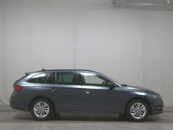 Grau Gebraucht 2021 Skoda Octavia Ambition Kombi | 15.980 € (Fairer Preis)