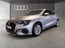 Silber Gebraucht 2024 Audi A3 Sportback Sport Limousine | 29.850 € (Superpreis)