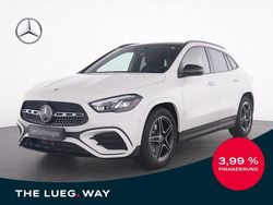 Weiß Gebraucht 2025 Mercedes GLA200 AMG SUV | 44.885 € (Fairer Preis)