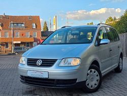Silber Gebraucht 2005 VW Touran Conceptline Van / Kleinbus | 2.990 € (Fairer Preis)