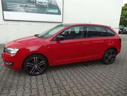 Corridarot Gebraucht 2014 Skoda Rapid Style Kleinwagen | 10.550 € (Teuer)