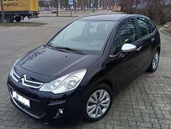 Blau Gebraucht 2015 Citroën C3 PureTech Limousine | 8.100 € (Etwas zu teuer)