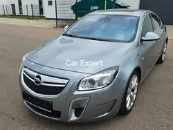 Silber Gebraucht 2012 Opel Insignia OPC Limousine | 15.999 €
