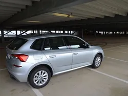 Silber Gebraucht 2023 Skoda Kamiq Style SUV | 18.900 € (Superpreis)