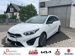 Deluxeweiß Neu 2025 Kia Ceed Sportswagon GT-Line Kombi | 32.400 € (Fairer Preis)