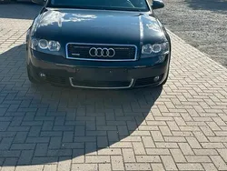 Blau Gebraucht 2004 Audi A4 Kombi | 2.200 € (Superpreis)
