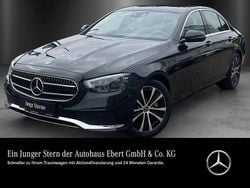 Schwarz Gebraucht 2020 Mercedes E300 Avantgarde Limousine | 34.440 € (Fairer Preis)
