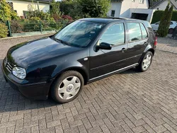 Schwarz Gebraucht 2002 VW Golf IV Pacific Limousine | 2.690 € (Etwas zu teuer)