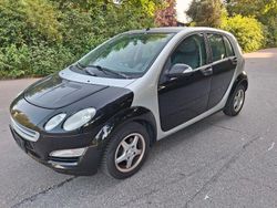 Silber Gebraucht 2004 Smart ForFour Basis Kleinwagen | 1.800 € (Fairer Preis)