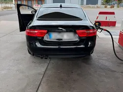 Schwarz Gebraucht 2016 Jaguar XE Limousine | 10.500 € (Guter Preis)
