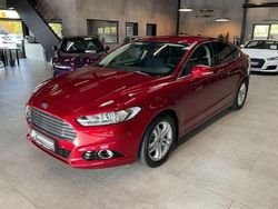 Rot Gebraucht 2015 Ford Mondeo Titanium Limousine | 10.480 €