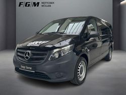 Obsidianschwarz metallic Gebraucht 2020 Mercedes Vito Kombi | 33.970 € (Teuer)