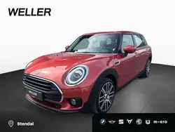 Rot Gebraucht 2021 Mini Cooper Clubman Kombi | 18.950 €