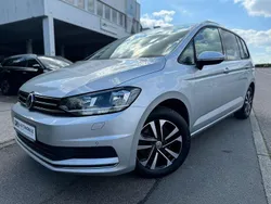Silber Gebraucht 2020 VW Touran United Van / Kleinbus | 19.999 € (Guter Preis)