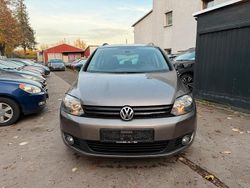 Braun Gebraucht 2012 VW Golf VI Limousine | 3.999 € (Guter Preis)