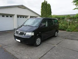 Schwarz Gebraucht 2004 VW T5 R Van | 21.900 €