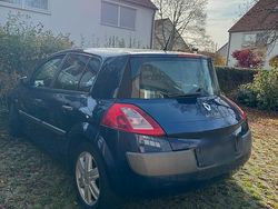 Blau Gebraucht 2003 Renault Mégane II Kleinwagen | 650 € (Superpreis)