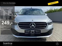 Silber Gebraucht 2023 Mercedes T160 Progressive Van / Kleinbus | 34.379 €