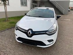 Weiß Gebraucht 2018 Renault Clio IV LIMITED Limousine | 5.700 € (Fairer Preis)