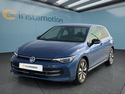 Blau Gebraucht 2025 VW Golf VIII Kleinwagen | 26.399 € (Fairer Preis)