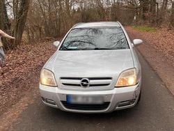 Silber Gebraucht 2003 Opel Signum Kleinwagen | 1.100 € (Fairer Preis)