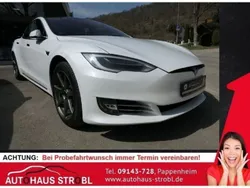 Weiß metallic (metallic) Gebraucht 2018 Tesla Model S Limousine | 19.990 € (Guter Preis)