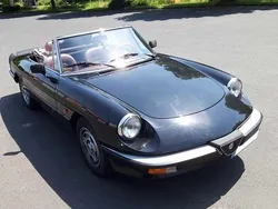 Schwarz Gebraucht 1985 Alfa Romeo Spider Cabrio | 15.500 €