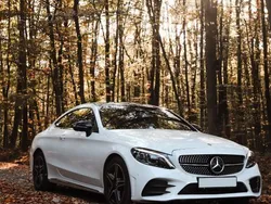 Weiß Gebraucht 2020 Mercedes C300 AMG Coupé | 35.950 € (Fairer Preis)