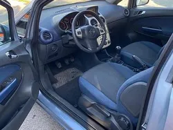 Grau Gebraucht 2007 Opel Corsa Kleinwagen | 1.250 € (Guter Preis)